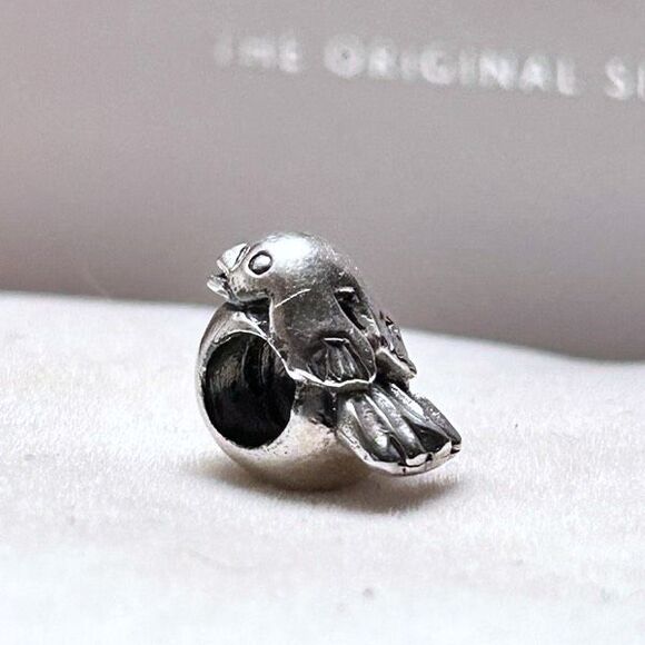 TROLLBEADS Retired Sparrow Silver Bead LAA 925S NEW! Rare Find & Great Price - Picture 6 of 8